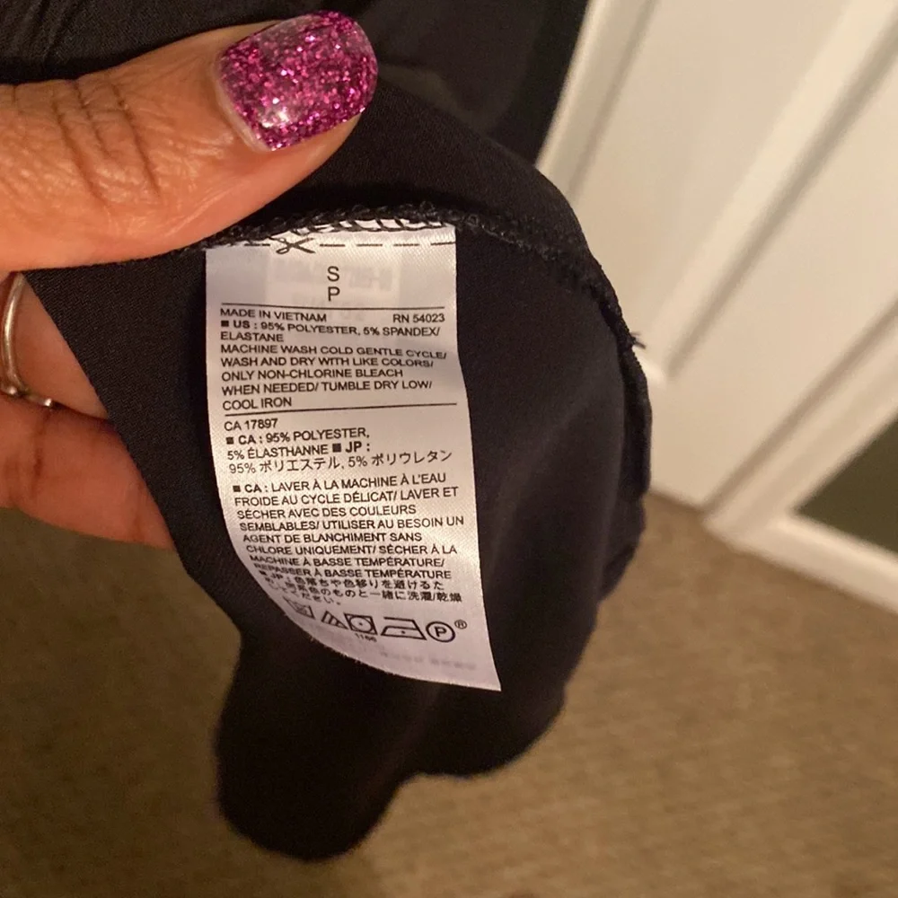 🆕Black Strapless Banana Republic Dress (R) - Picture 4 of 6